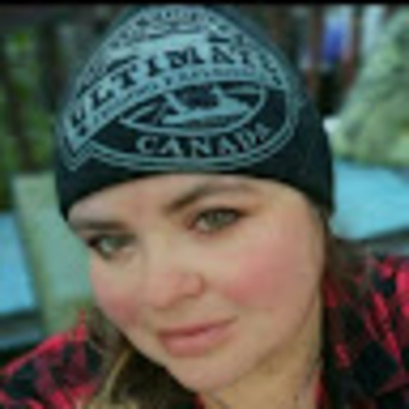 Meet your Posher, Tanya - Picture 1 of 1